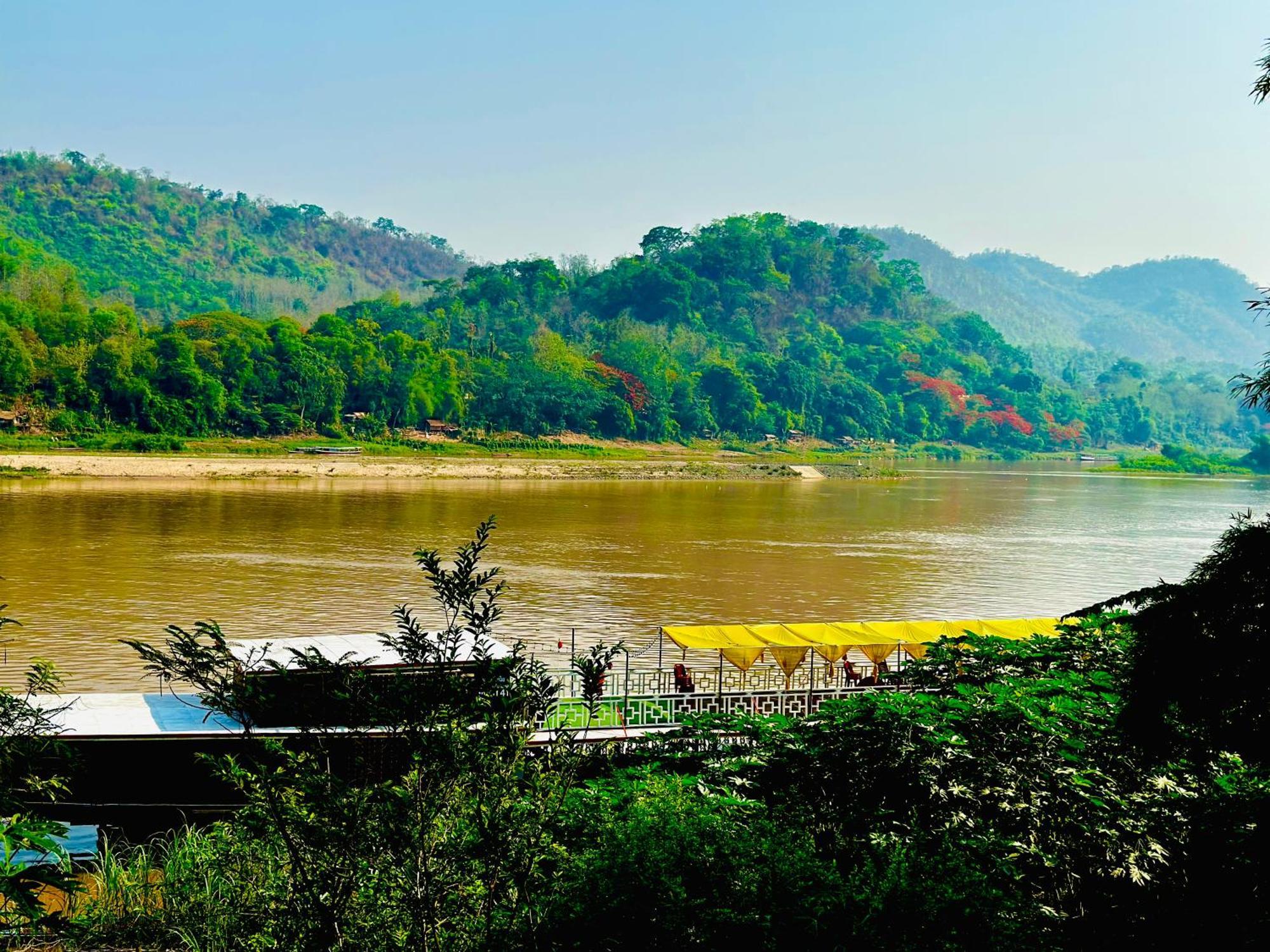Villa Phonethip Mekong Riverside Luang Prabang Ngoại thất bức ảnh